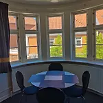 Jp 2 - Faelles Kokken Og Bad Grindsted