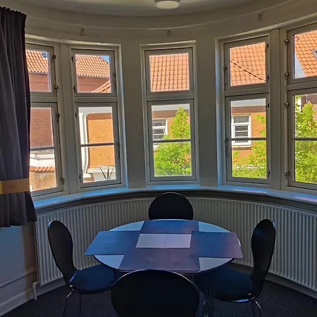 Jp 2 - Faelles Kokken Og Bad Grindsted