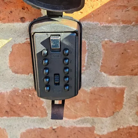 Jp 2 - Faelles Kokken Og Bad Lägenhet