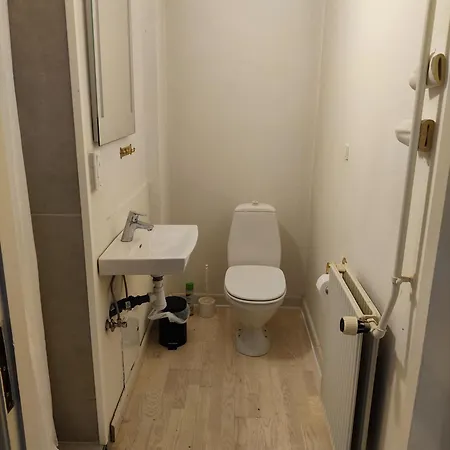 Jp 2 - Faelles Kokken Og Bad Apartament