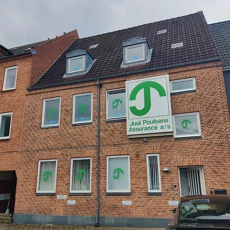 Jp 2 - Faelles Kokken Og Bad Lägenhet *